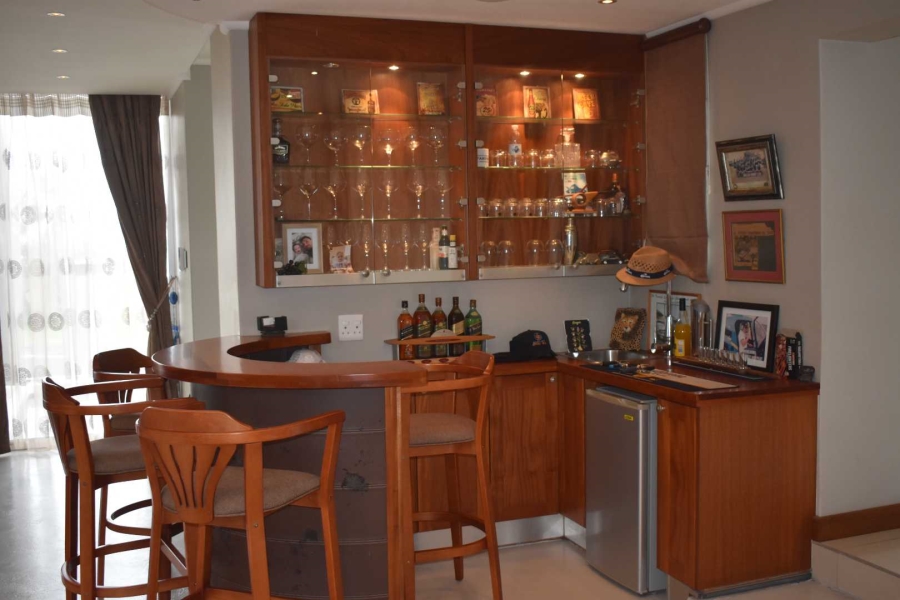 5 Bedroom Property for Sale in Gonubie Eastern Cape